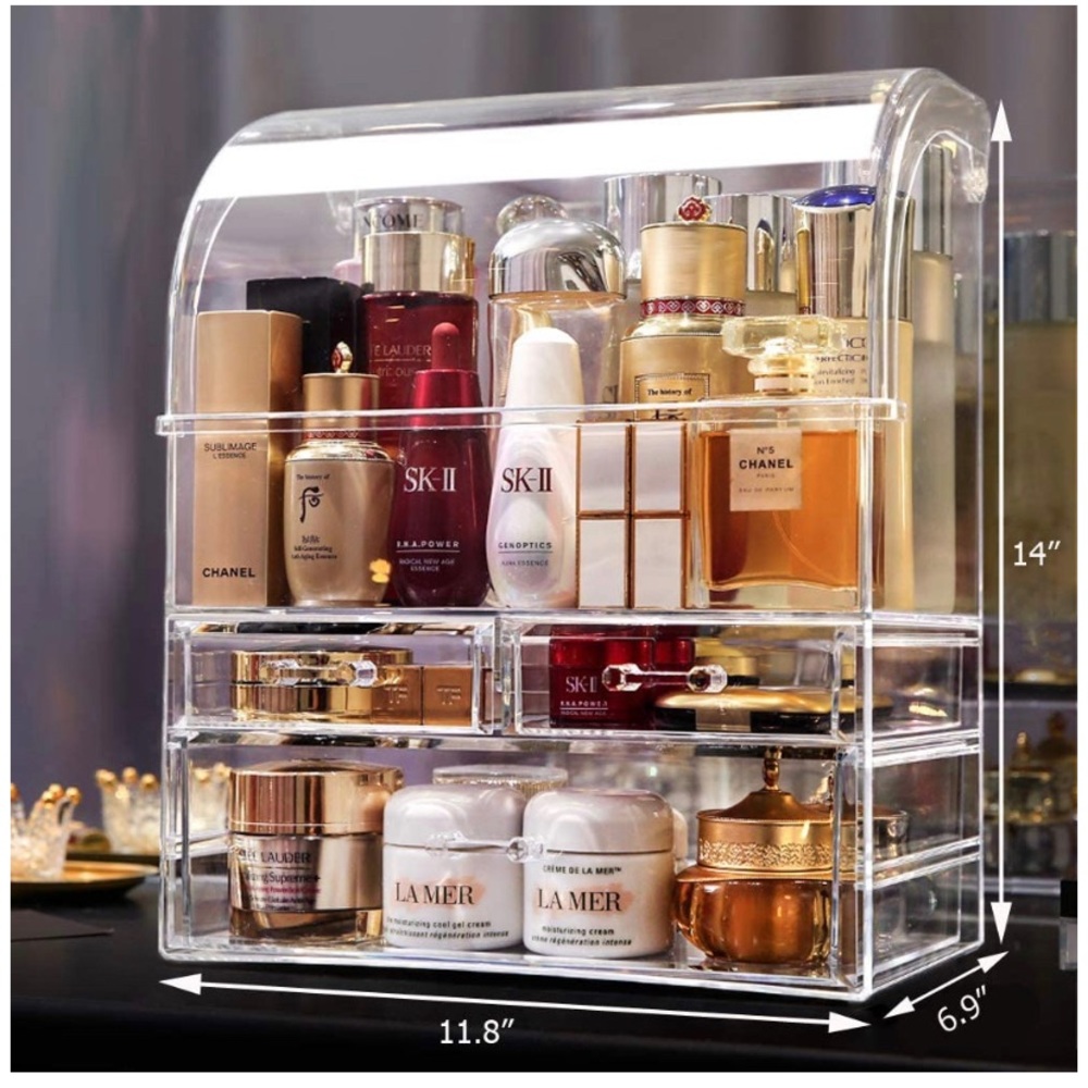 Moochi Cosmetic Organized